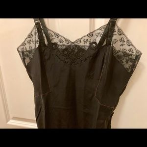 Vintage Barbizon Excelle Black Slip, Size 14 1/2
